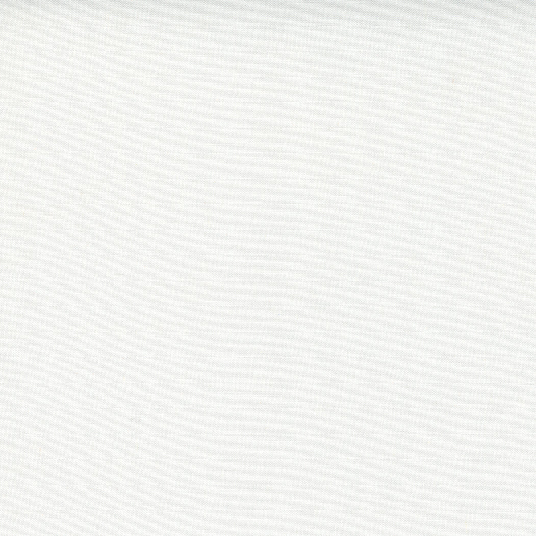 Bella Solids Off White 9900 200 | Moda