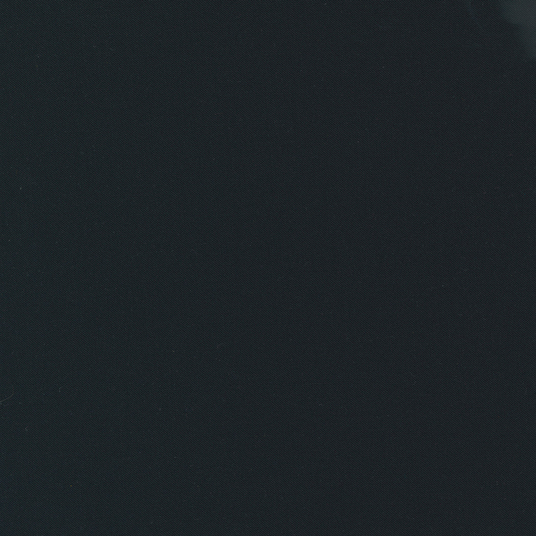 Bella Solids Super Black 9900 96 | Moda