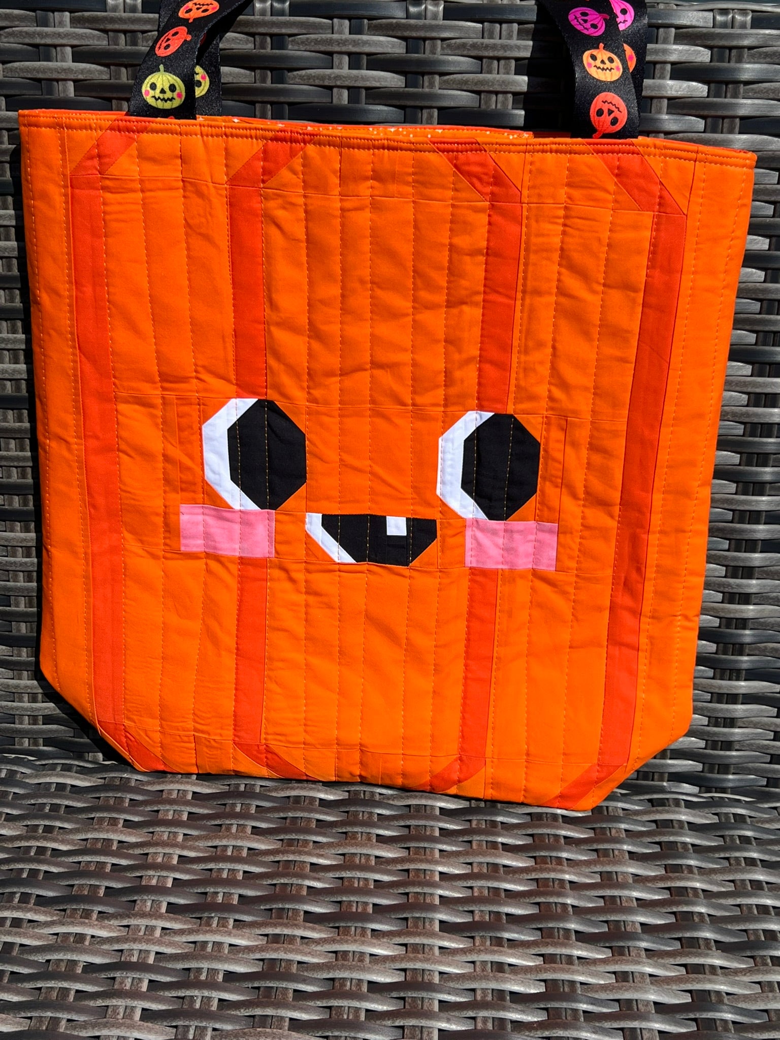 QUILT KIT | Spooky Squad Halloween Bags | Pen + Paper Patterns